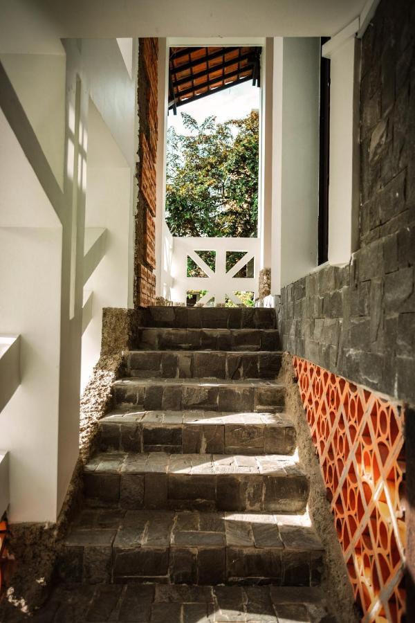 Y.O Inn Kon Tum Экстерьер фото